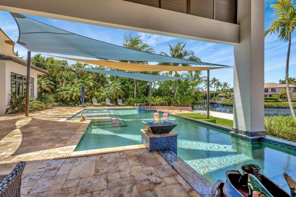 Exterior, Pool, Water