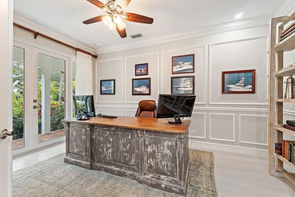 Home Office, Interior, Recessed Lighting, Wood Texture Flooring