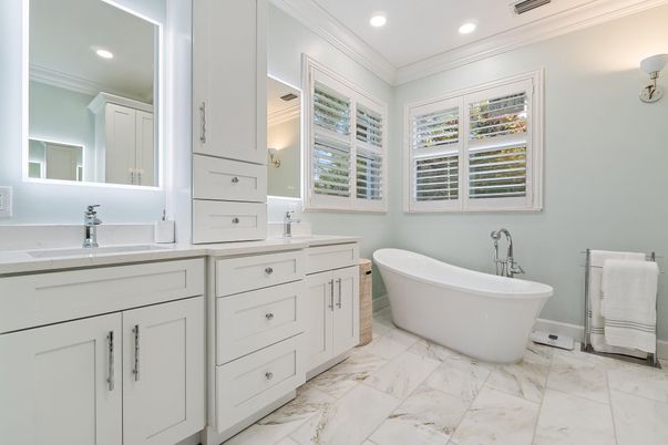 Bathroom, Dual Sink Vanities, Free Standing Baths, Interior, Marble, Recessed Lighting