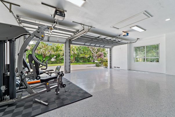 Fitness Equipment, Garage, Interior, Recessed Lighting