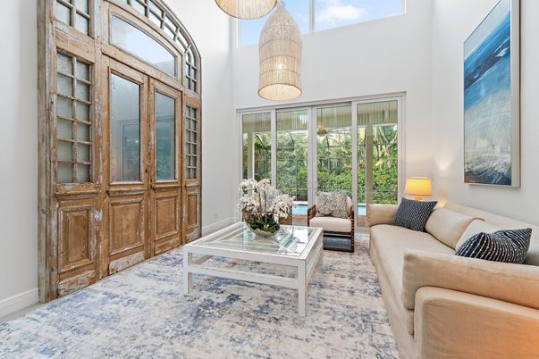 Interior, Living room, Pendant Lights
