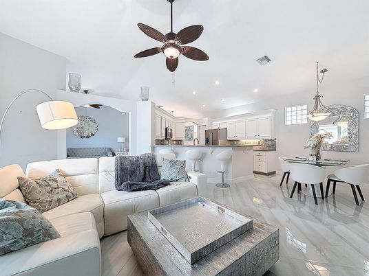 Dining room, Interior, Kitchen, Living room, Marble, Pendant Lights, Recessed Lighting