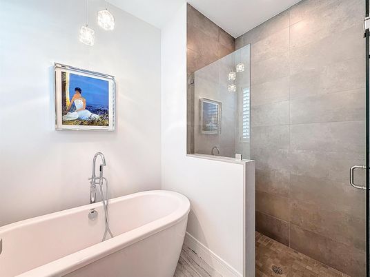 Bathroom, Free Standing Baths, Glass Shower, Interior, Pendant Lights