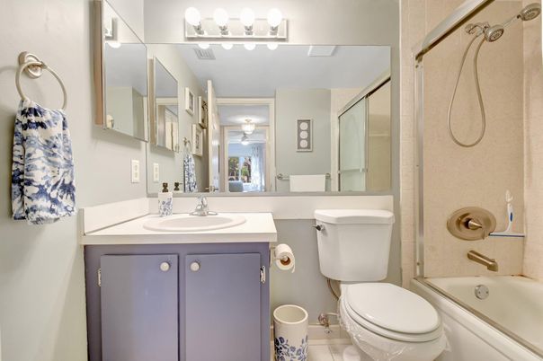 Bathroom, Interior