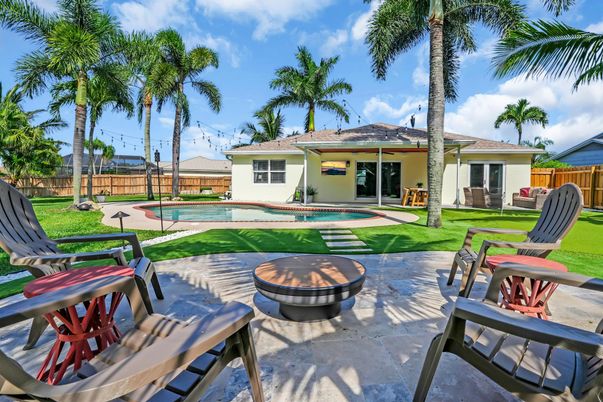 Backyard, Exterior, Pool