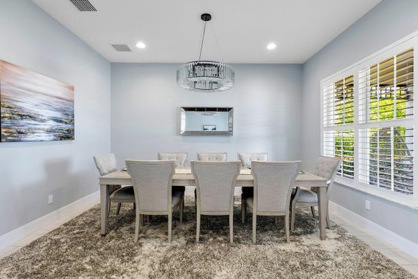Dining room, Interior, Pendant Lights, Recessed Lighting