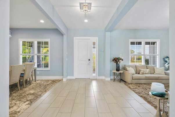 Dining room, Interior, Living room, Recessed Lighting