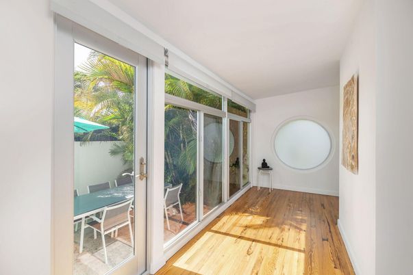 Interior, Sun Room, Wood Texture Flooring