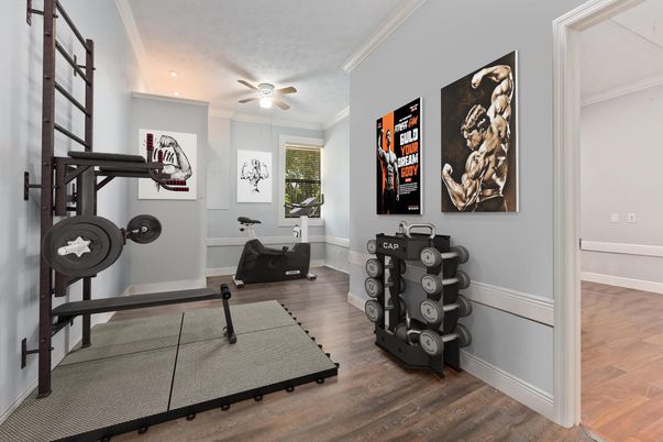Fitness Equipment, Interior, Recessed Lighting, Wood Texture Flooring