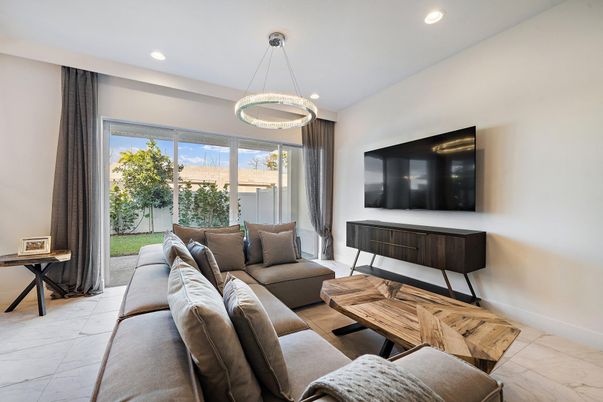 Interior, Living room, Marble, Pendant Lights, Recessed Lighting