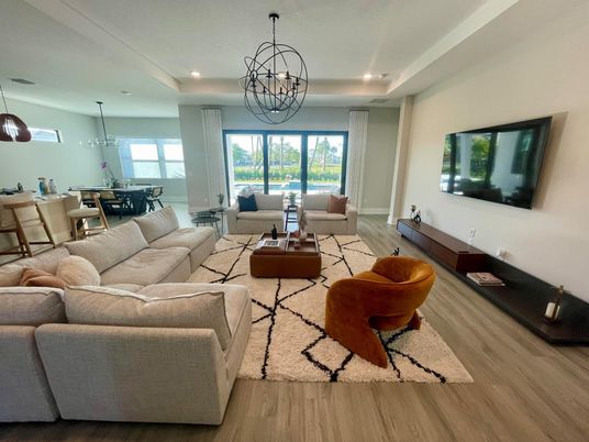 Chandelier, Dining room, Interior, Living room, Pendant Lights, Recessed Lighting, Wood Texture Flooring