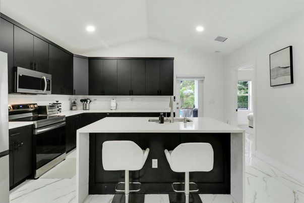 Interior, Kitchen, Marble, Recessed Lighting