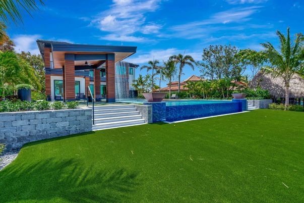 Backyard, Exterior, Pool