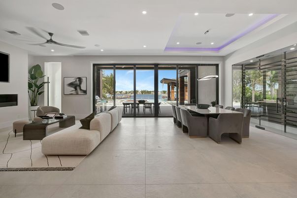 Dining room, Interior, Living room, Recessed Lighting, Water