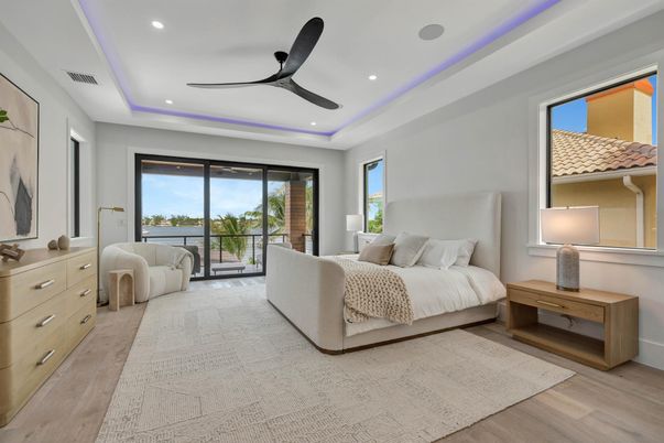 Bedroom, Interior, Recessed Lighting, Water, Wood Texture Flooring