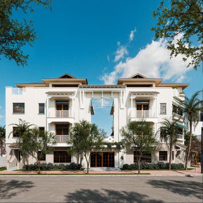Exterior, Facade, Mediterranean