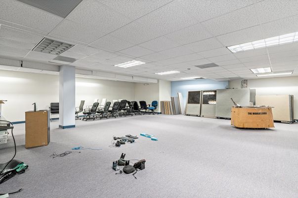 Fitness Equipment, Interior, Recessed Lighting