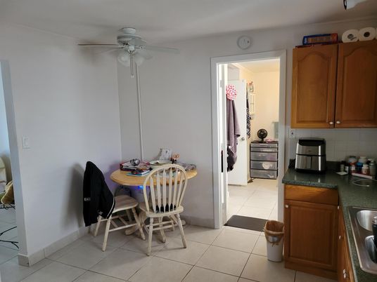 Dining room, Interior