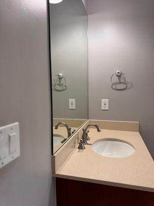 DE Listing image placeholder