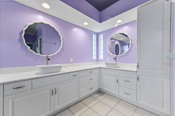 Bathroom, Dual Sink Vanities, Interior, Recessed Lighting