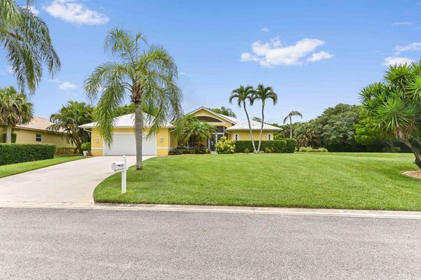 Attached, Backyard, Exterior, Facade, Ranch