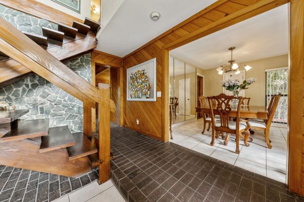 Chandelier, Dining room, Interior, Wooden Walls