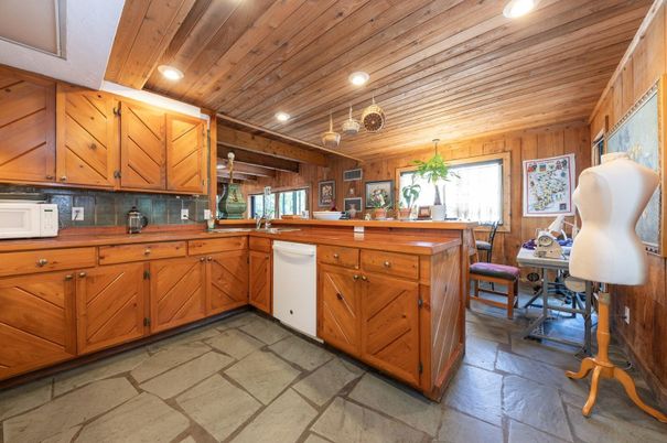 Interior, Kitchen, Recessed Lighting, Wooden Ceilings, Wooden Walls