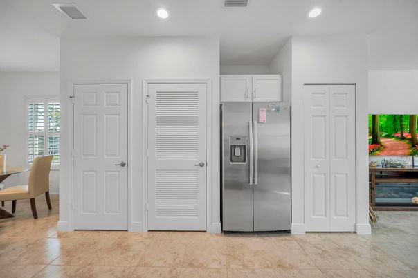 Elevator, Interior, Recessed Lighting