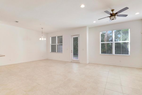 Empty room, Interior, Pendant Lights, Recessed Lighting