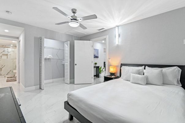 Bedroom, Interior, Marble, Marble Walls, Recessed Lighting