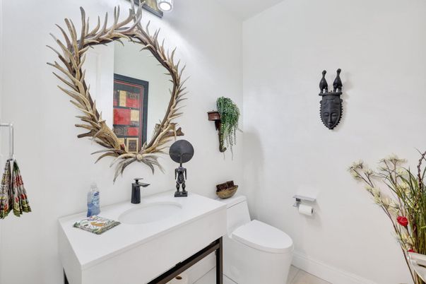 Bathroom, Interior
