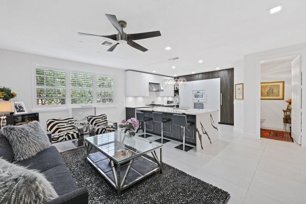 Interior, Kitchen, Living room, Recessed Lighting, Stainless Steel Appliances