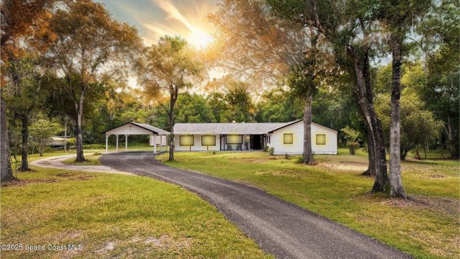Attached, Backyard, Exterior, Facade, Ranch