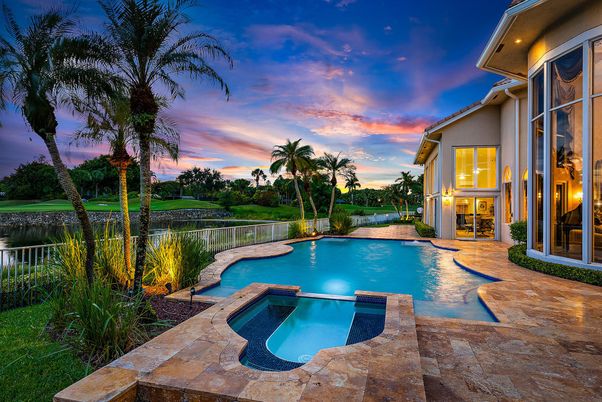 Exterior, Pool, Water