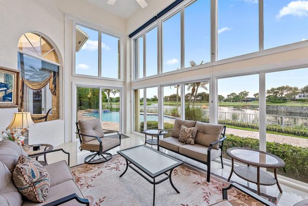 Interior, Living room, Sun Room, Water