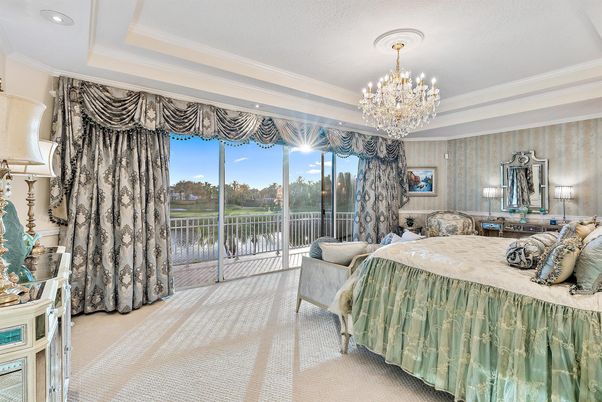 Bedroom, Chandelier, Interior, Recessed Lighting