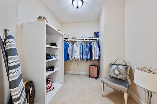 Interior, Walk-in Closets