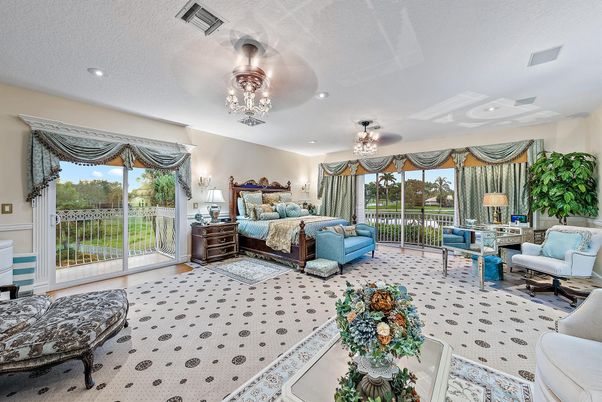 Bedroom, Chandelier, Interior, Recessed Lighting