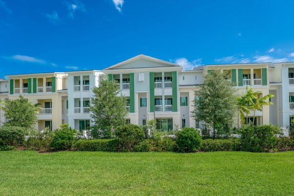 Exterior, Facade, Condo Building