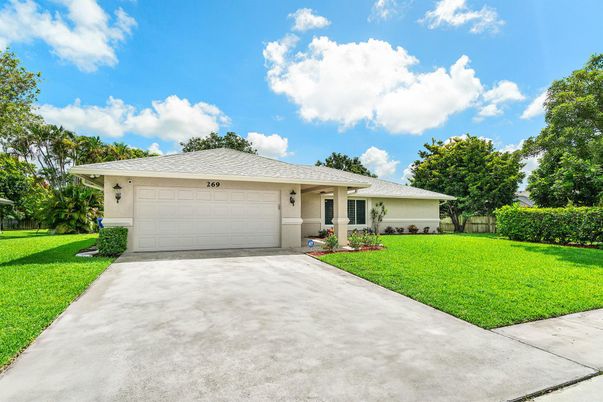 Attached, Backyard, Exterior, Facade, Ranch