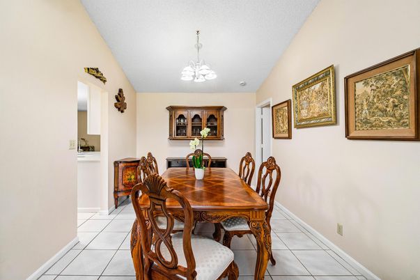 Chandelier, Dining room, Interior