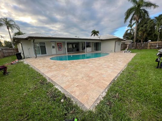 Backyard, Exterior, Pool