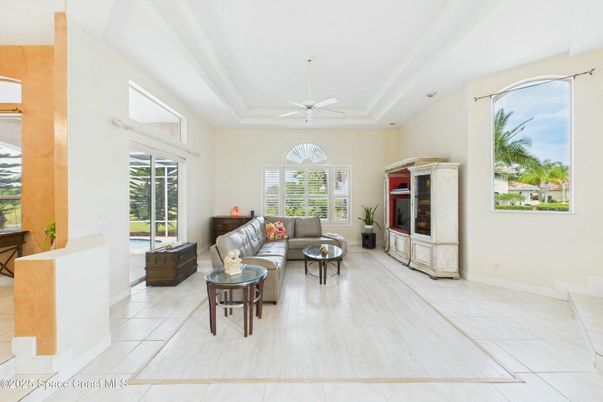 Fireplace, Interior, Living room, Recessed Lighting