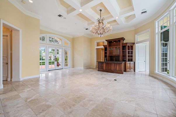 Chandelier, Empty room, Interior, Recessed Lighting