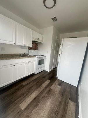 Interior, Kitchen, Wood Texture Flooring