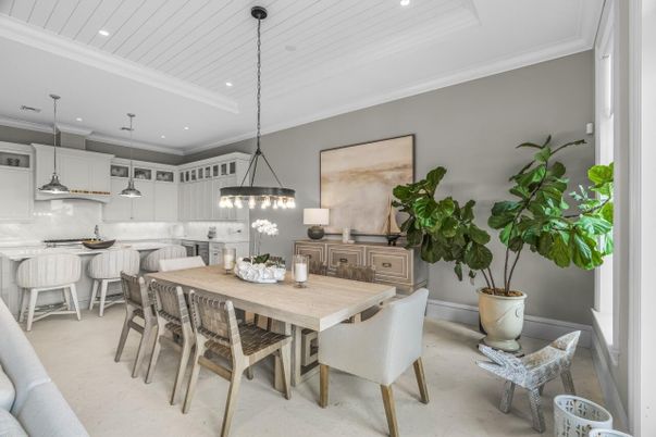 Dining room, Interior, Pendant Lights, Recessed Lighting