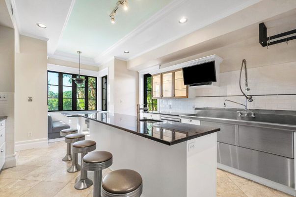 Interior, Kitchen, Pendant Lights, Recessed Lighting