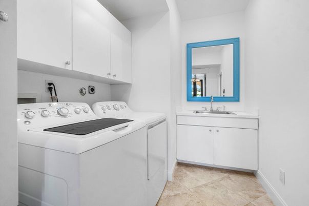 Interior, Washer