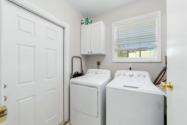 Interior, Utility Closets, Washer