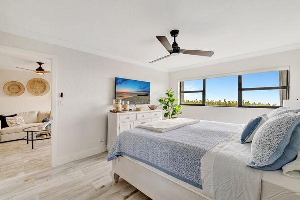 Bedroom, Interior, Water, Wood Texture Flooring